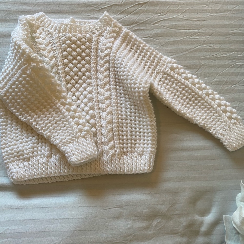 Kids knit sweater